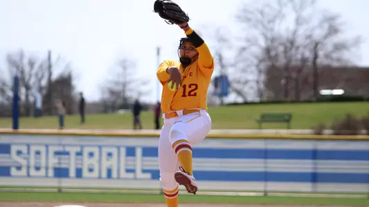 Karlie Charles vs. Saint Louis