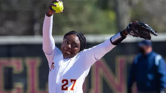 Saya Swain vs. Drake