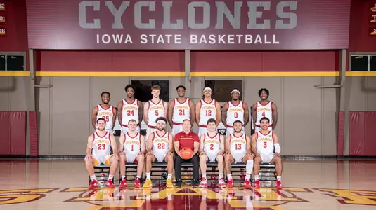 2022-23 Men's Basketball Team Photo