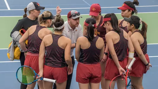 GroupShot_Iowa_Tennis_2021-22_1