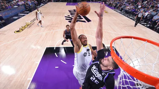 Talen Horton-Tucker dunk vs. SAC