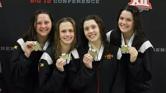 800 Free Relay