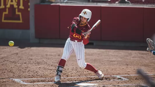 Milaysia Ochoa vs. Drake