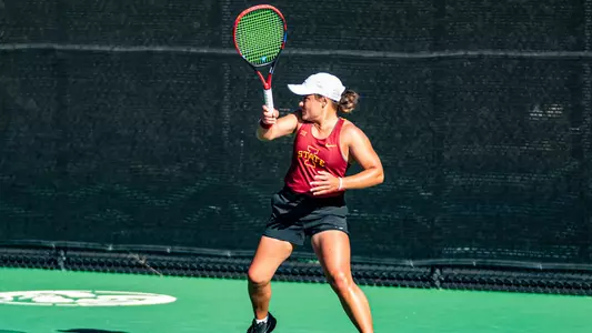 Suzanie Pretorius hits a shot at Colorado State
