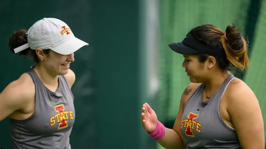 Isabella Dunlap, Anna Supapitch Kuearum vs. Iowa