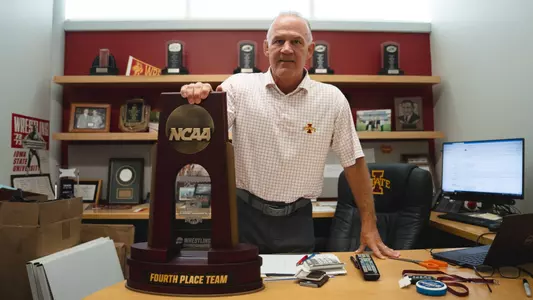 Kevin Dresser - Fourth-Place Trophy
