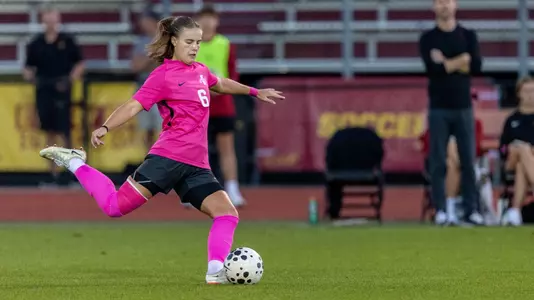 Chloe Broughton vs. Houston