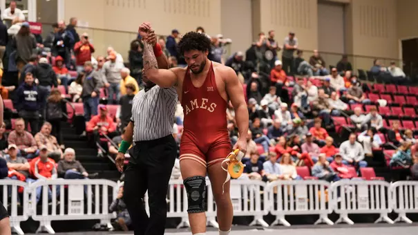 Yonger Bastida (2025 Collegiate Duals)