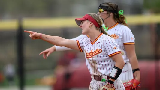 McKenna Andrews vs. Kansas