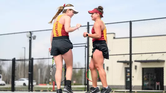 Cyclones Pick Up Four Victories On Day Two Image