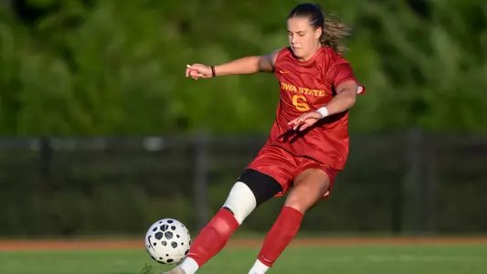 Chloe Broughton vs. Drake