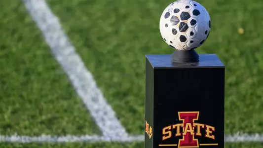 pedestal & ball - stock