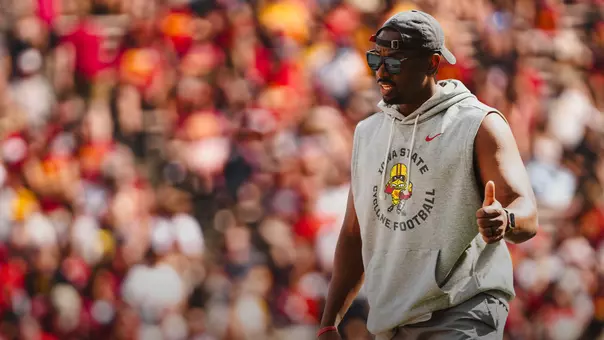 New Iowa State defensive line coach Jalon Bibbs gives a thumbs up