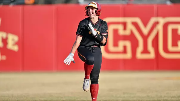 Kadence Shepherd vs. Drake