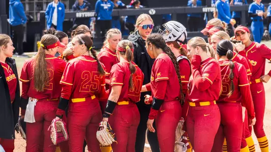 ISU Softball Team Huddle