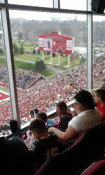 Reserve your Stadium Club seats for the 2006 season today.