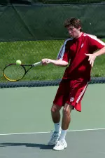 Sophomore Dara McLoughlin knocked off the first nationally ranked opponent of his career at the ITA Midwest Regional.