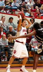 Cyndi Valentin and the Puerto Rican National team lost to Cuba on Friday.