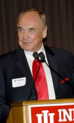 Indiana alumnus and legendary sportscaster Dick Enberg was apart of the Class of 2006 inducted into the IU Athletics Hall of Fame.