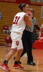 Senior Leah Enterline tied a career-high and led all players with 17 points as the Hoosier defeated Valparaiso, 85-51.