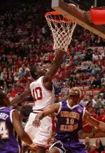 Fresh off the first double-double of his career, senior Roderick Wilmont leads the Hoosiers into Lexington on Saturday, Dec. 9.