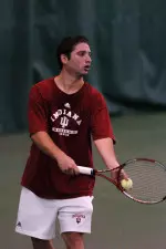 Sophomore Mak Kendall won two singles matches at the Cincinnati Invitational.