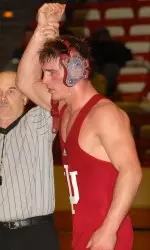 Marc Bennett scored an 8-6 victory over No. 15 John Dergo of Illinois in a losing effort on Sunday, Jan. 21.