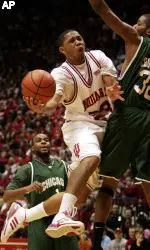 Eric Gordon scored 22 points
