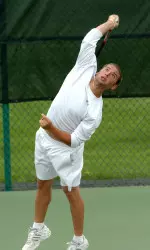 Sophomore Mak Kendall earned a victory at No. 6 singles and teamed with Arnoud Roussel at No. 3 doubles.