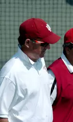 Head Coach Lin Loring began the ITA Collegiate Summer Circuit