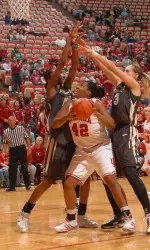 Junior Amber Jackson led all players with 17 points and 11 rebounds for her second double-double of the season.