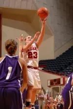 Jamie Braun narrowly missed a double double at Illinois on Sunday, scoring 12 points and grabbing nine rebounds.