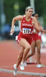 Junior Lindsey Hartman
