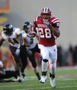 Sophomore running back Darius Willis recorded the fourth 100-yard game of his career with 102 yards and two scores.