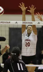 Junior Samantha Thrower