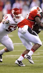 Jeff Thomas leads the team with 26 tackles and 3.0 tackles for loss this season.