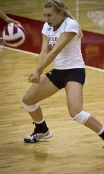 Junior Libero Caitlin Hansen