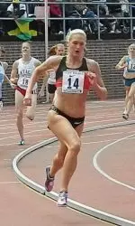 Molly Beckwith moved from second to fourth in the final 20 meters in the 800m final, falling just outside a qualifying spot for the London Olympics.