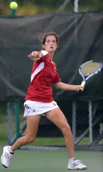 Junior Sophie Garre teamed with Alecia Kauss to go 2-0 on Sunday.