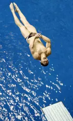 Darian Schmidt defeated reigning NCAA Champion Kristian Ipsen on the 3-meter and placed second on the 1-meter at Stanford Saturday.