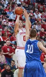 Will Sheehey hits a 3-pointer against Hillsdale.
