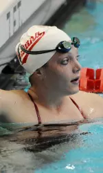 Lindsay Vrooman has secured her spot at the 2014 NCAA Championships after last weekend's time of 15:54.68 in the 1,650 freestyle.