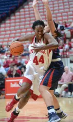 Junior Simone Deloach.