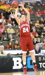 Aulani Sinclair will participate in the State Farm Women's 3-Point Championship in Atlanta on April 4 live on ESPN.