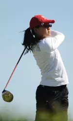 Elizabeth Tong leads the field after rounds of 71 and 75 on day one of the Indiana Invitational.