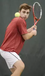 Sophomore Daniel Bednarczyk won his match at No. 4 singles.