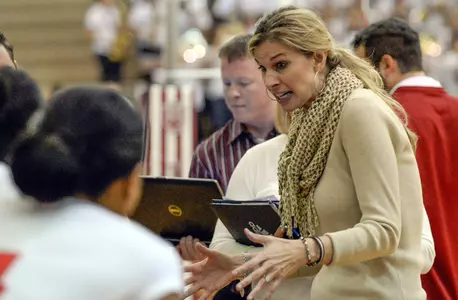 Head Coach Shelly Dunbar-Kruzan