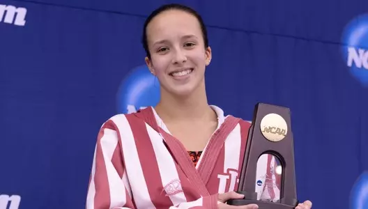 Women's Swimming and Diving