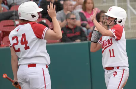 Rebecca Blitz and CaraMia Tsirigos