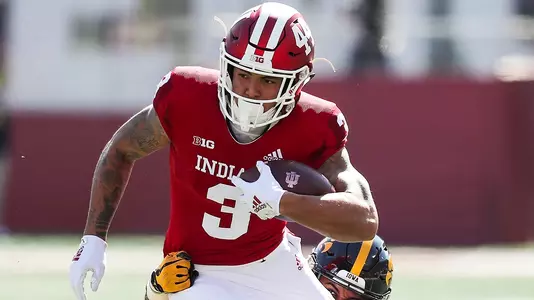 BLOOMINGTON, IN - OCTOBER 13, 2018 - wide receiver Ty Fryfogle #3 of the Indiana Hoosiers during the game between the Iowa Hawkeyes and the Indiana Hoosiers at Memorial Stadium in Bloomington, IN. Photo By Carter Waldron/Indiana Athletics